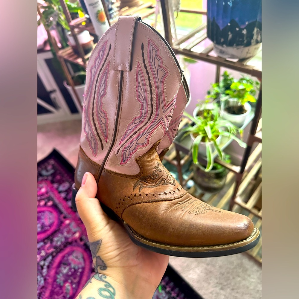 Justin Cowgirl Boots